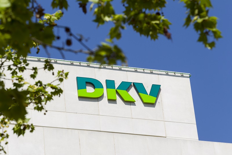 Movimiento Medialia DKV presenta a corredores y agentes su nueva estrategia de acciones de alto impacto